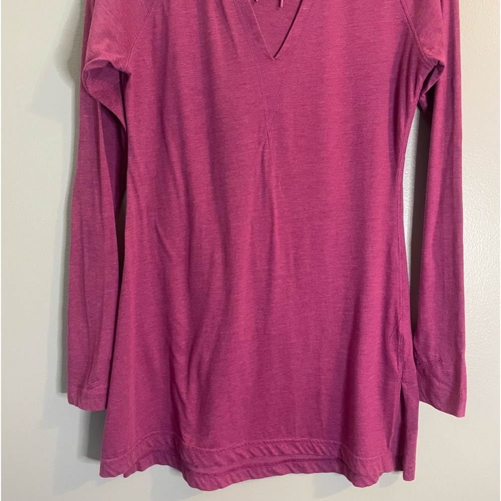 ATHLETA TRIUMPH HOODIE SWEATSHIRT short DRESS SZ/Med Fuchsia Color. - Picture 3 of 11